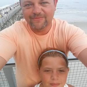 Meet your Posher, Travis